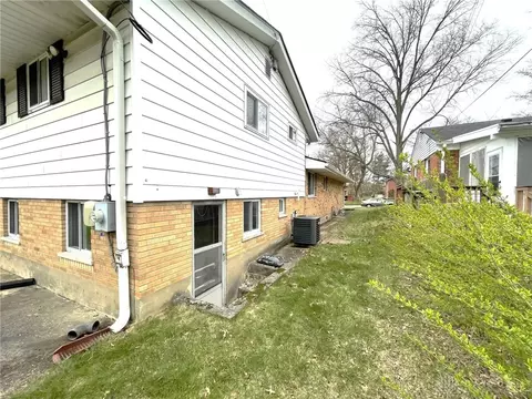 158 Junefield Ave, Cincinnati, OH 45218 photo 4