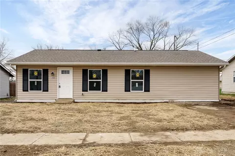 1400 Stuben Dr, Dayton, OH 45417