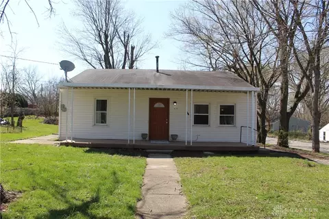 420 Grove St, Fairborn, OH 45324