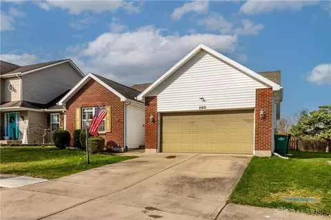 280 Mcdaniels Ln, Springboro, OH 45066