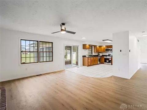 3360 Turtle Shell Dr, Dayton, OH 45414 photo 12