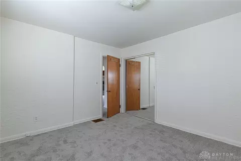 2615 Delmonte Ave, Kettering, OH 45419 photo 16