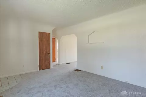 2615 Delmonte Ave, Kettering, OH 45419 photo 6