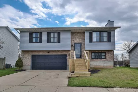 6918 Torrington Dr, Franklin, OH 45005