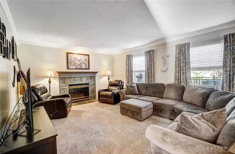 660 Springmill Dr, Springboro, OH 45066 photo 7