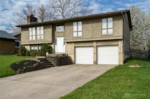 1113 Navaho Dr, Lebanon, OH 45036