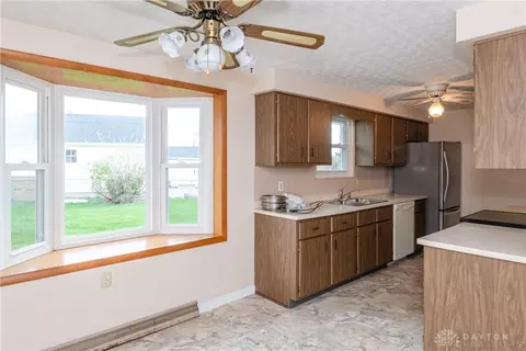 4256 Tritle Trl, Springfield, OH 45503 photo 11