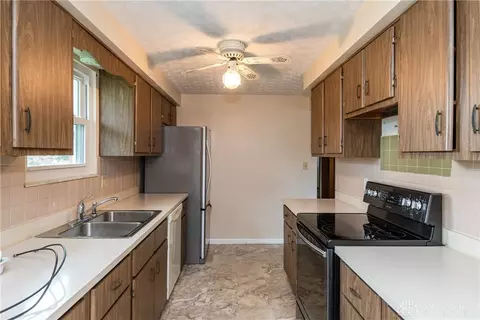 4256 Tritle Trl, Springfield, OH 45503 photo 13
