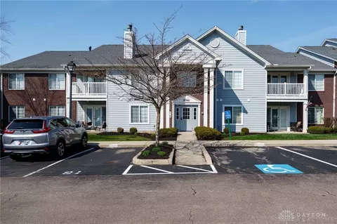 3092 Westminster Dr #104, Beavercreek, OH 45431