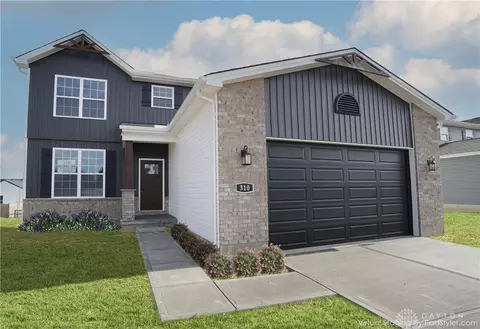 310 Selkirk Pl, Trenton, OH 45067