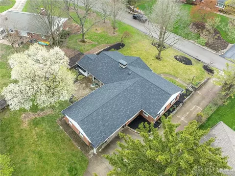 919 Laurelwood Rd, Kettering, OH 45419 photo 32
