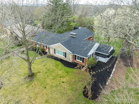 919 Laurelwood Rd, Kettering, OH 45419 photo 34