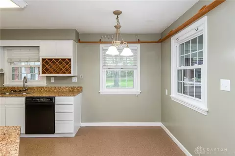 919 Laurelwood Rd, Kettering, OH 45419 photo 10