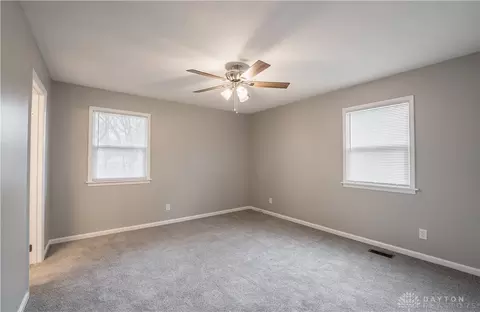 653 Ridgeway Dr, Sidney, OH 45365 photo 23