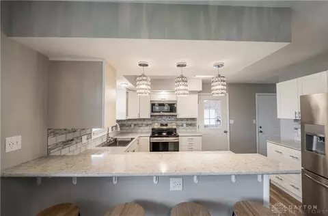 653 Ridgeway Dr, Sidney, OH 45365 photo 9
