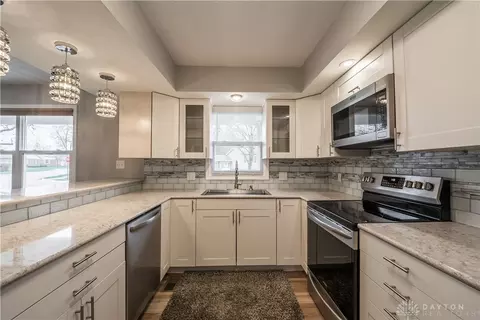 653 Ridgeway Dr, Sidney, OH 45365 photo 12