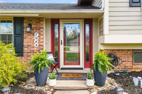 7284 Tamarind Trl, Dayton, OH 45459 photo 5