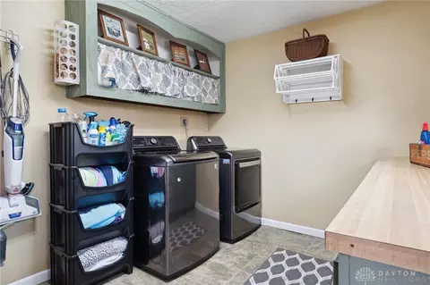 7284 Tamarind Trl, Dayton, OH 45459 photo 23