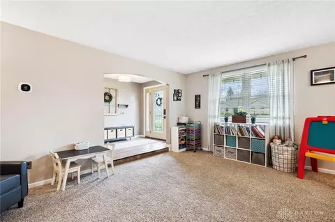 7284 Tamarind Trl, Dayton, OH 45459 photo 12