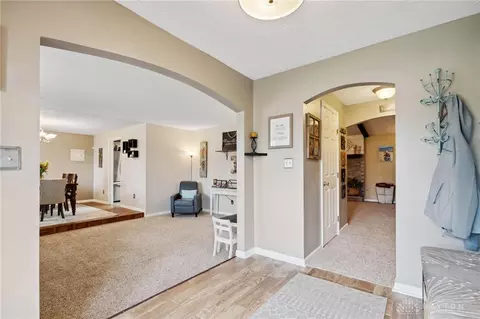 7284 Tamarind Trl, Dayton, OH 45459 photo 8