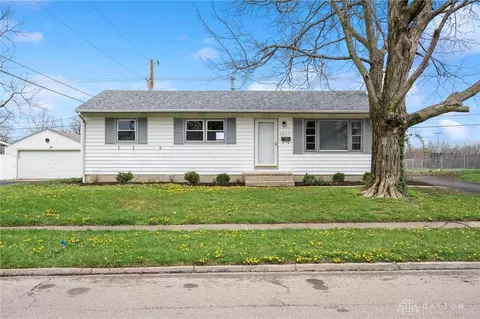 2809 Vale Dr, Dayton, OH 45420