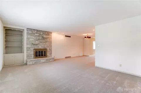 4540 Wing View Ln, Kettering, OH 45429 photo 8