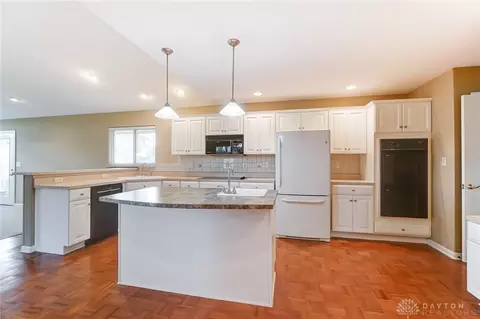 4540 Wing View Ln, Kettering, OH 45429 photo 22