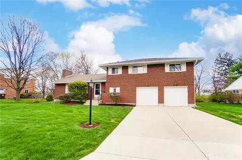 4540 Wing View Ln, Kettering, OH 45429