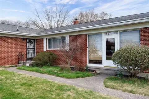 2022 W Mile Rd, Springfield, OH 45503 photo 4
