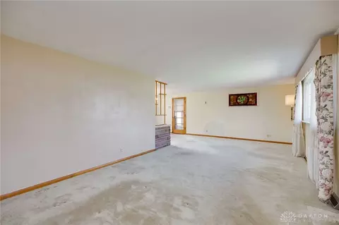 2022 W Mile Rd, Springfield, OH 45503 photo 6