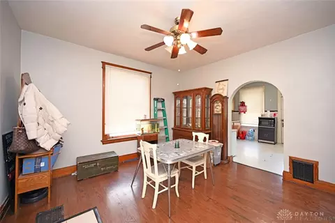 6144 Cedar Ave, Cincinnati, OH 45216 photo 5