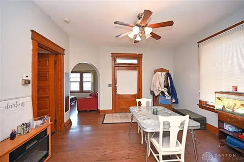 6144 Cedar Ave, Cincinnati, OH 45216 photo 4