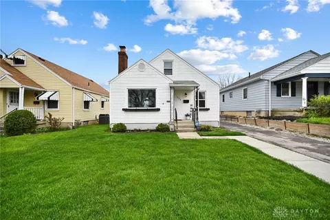 1904 Coventry Rd, Dayton, OH 45420