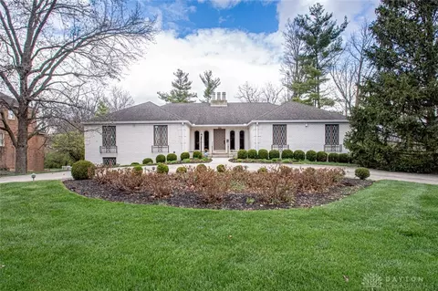 5724 Heather Hollow Dr, Dayton, OH 45415