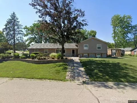 7227 Barr Cir, Dayton, OH 45459