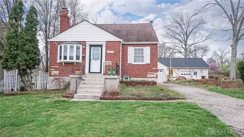 9489 West Ave, Blue Ash, OH 45242