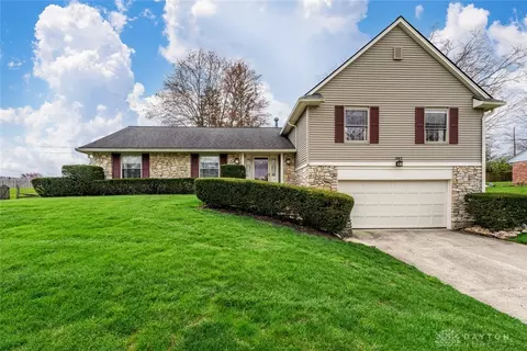 2342 Fox Run Rd, Dayton, OH 45459
