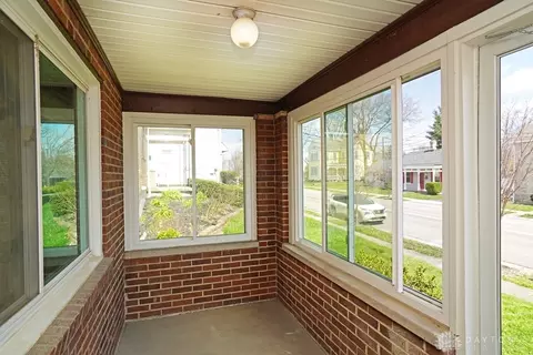 7805 Perry St, Cincinnati, OH 45231 photo 4