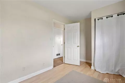 2564 Talisman Dr, Kettering, OH 45420 photo 14