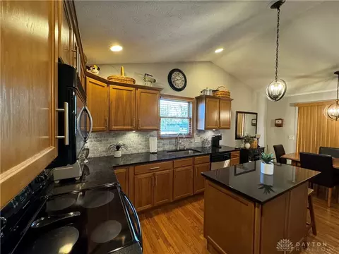 7488 Dian Dr, Franklin, OH 45005 photo 25