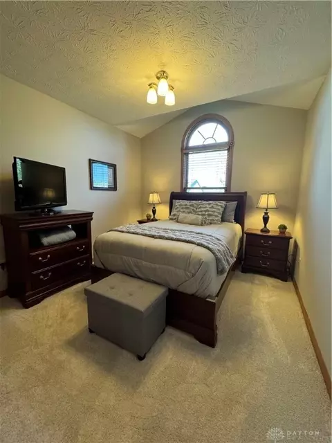 7488 Dian Dr, Franklin, OH 45005 photo 48