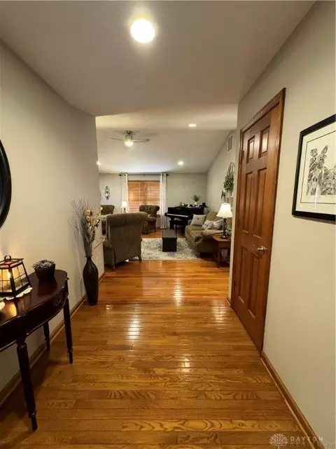 7488 Dian Dr, Franklin, OH 45005 photo 11