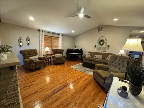 7488 Dian Dr, Franklin, OH 45005 photo 14