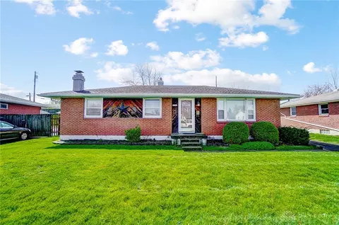 5356 Robinwood Ave, Riverside, OH 45431