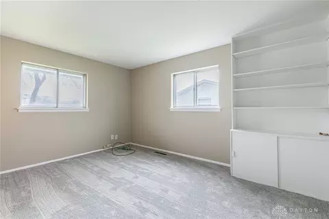 3749 Braddock St, Kettering, OH 45420 photo 14
