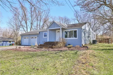 4894 Columbia Rd, Mason, OH 45040