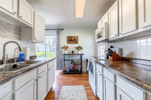 2332 Carew Ave, Kettering, OH 45420 photo 6