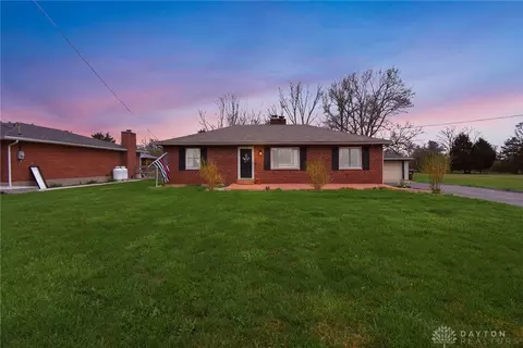 6711 W Frederick Garland Rd, West Milton, OH 45383