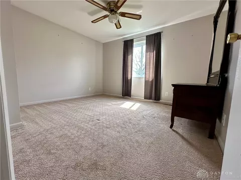 2253 E Whipp Rd, Kettering, OH 45440 photo 17