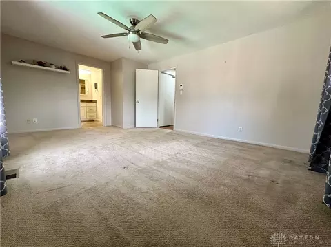2253 E Whipp Rd, Kettering, OH 45440 photo 25